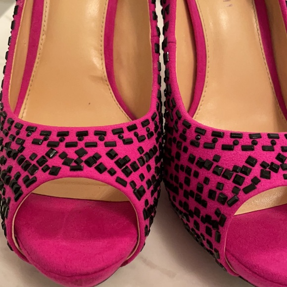 Gianni Bini pink suede Heel with Sparkles size 7.5 - Picture 12 of 12